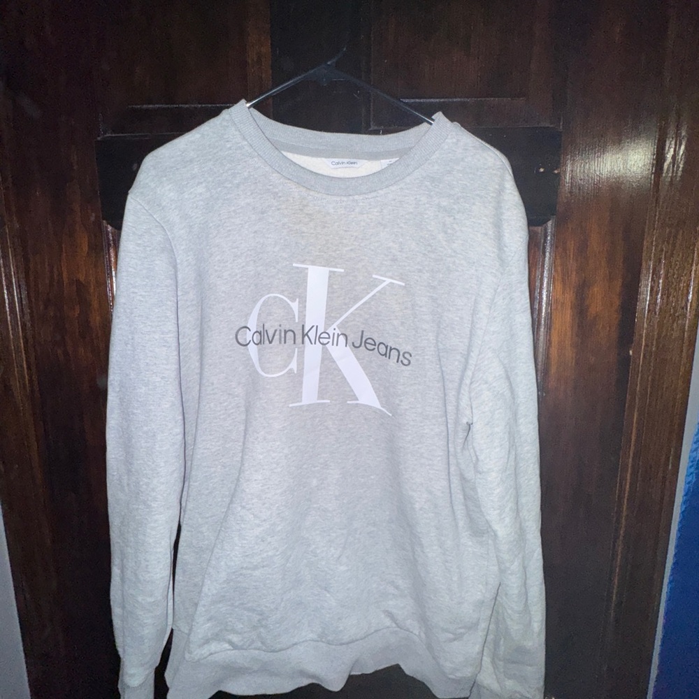 Calvin Klein Light Gray Crewneck Sweater